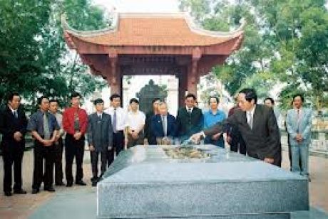 Các hoạt động đón nhận Bằng xếp hạng Di tích quốc gia đặc biệt Khu lưu niệm Đại thi hào Nguyễn Du và Kỷ niệm 247 năm năm sinh Đại thi hào.