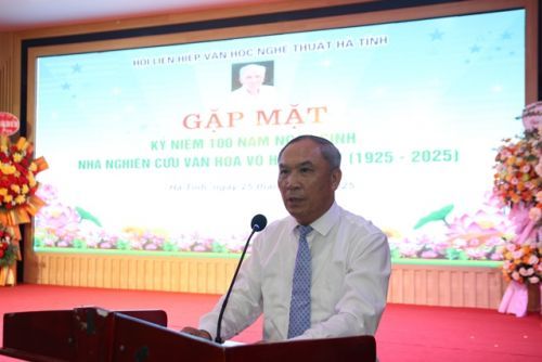 gap-mat-ky-niem-100-nam-ngay-sinh-nha-nghien-cuu-van-hoa-vo-hong-huy-1925-2025-